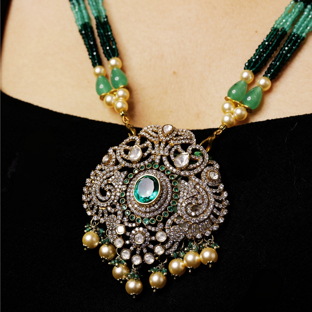 Royal Emerald Kundan Polki Pearl Pendant Necklace