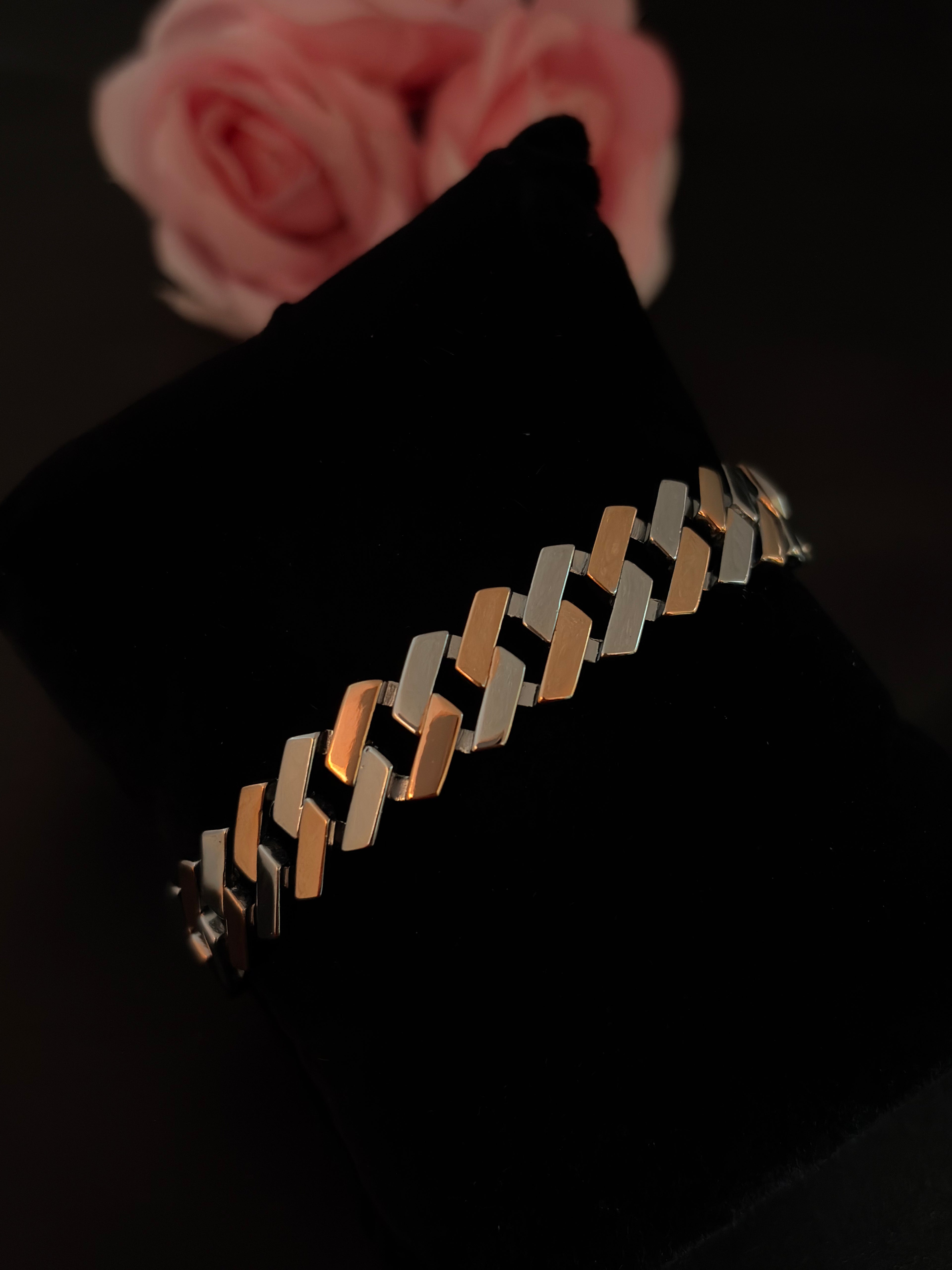 Dual-Tone Interlocking Link Bracelet