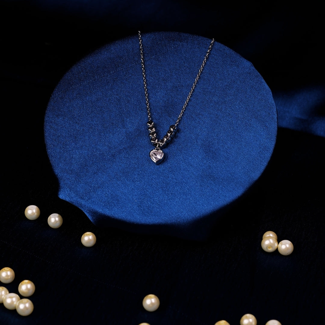 92.5 Sterling Silver Heart-Shaped Cubic Zircon Pendent Chain