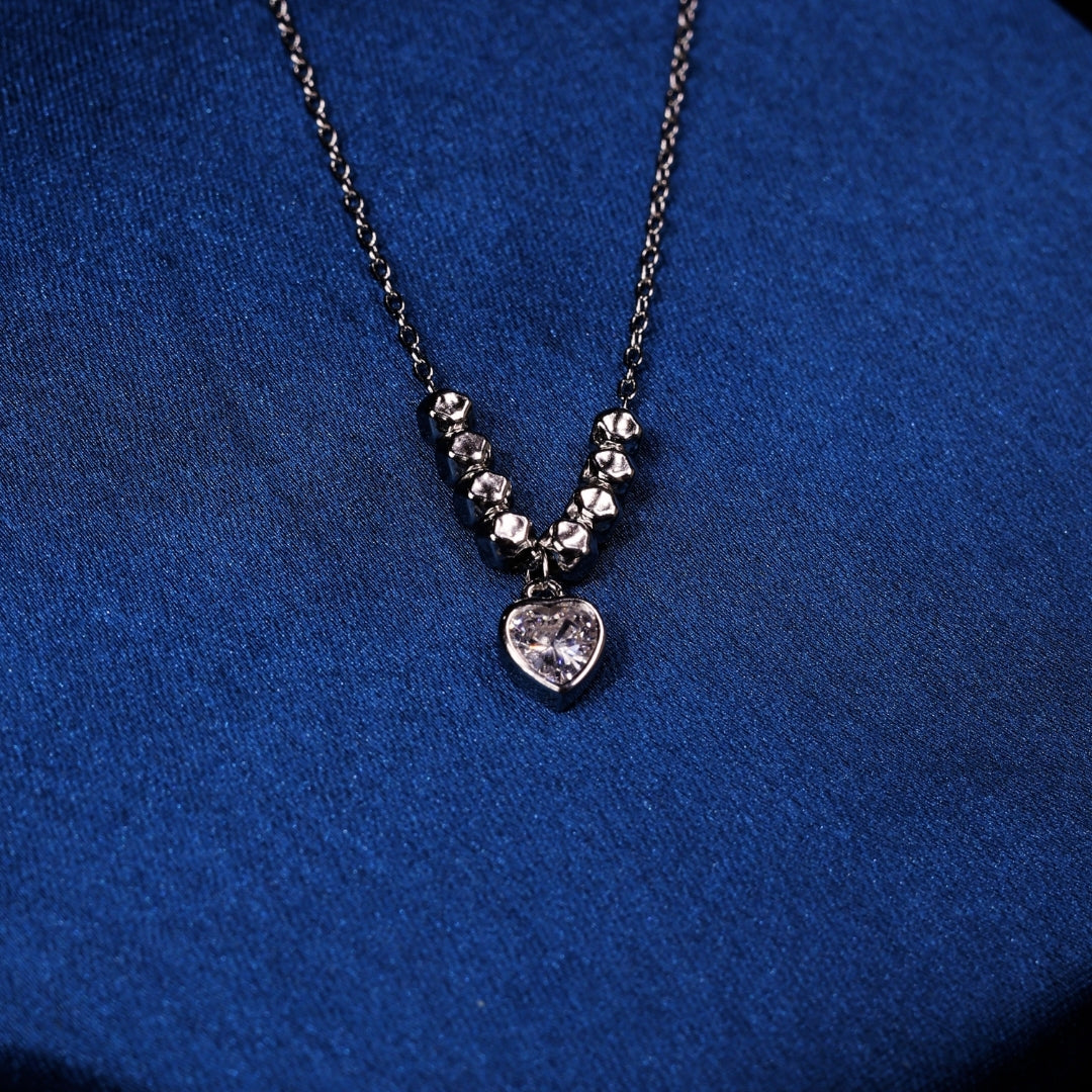 92.5 Sterling Silver Heart-Shaped Cubic Zircon Pendent Chain