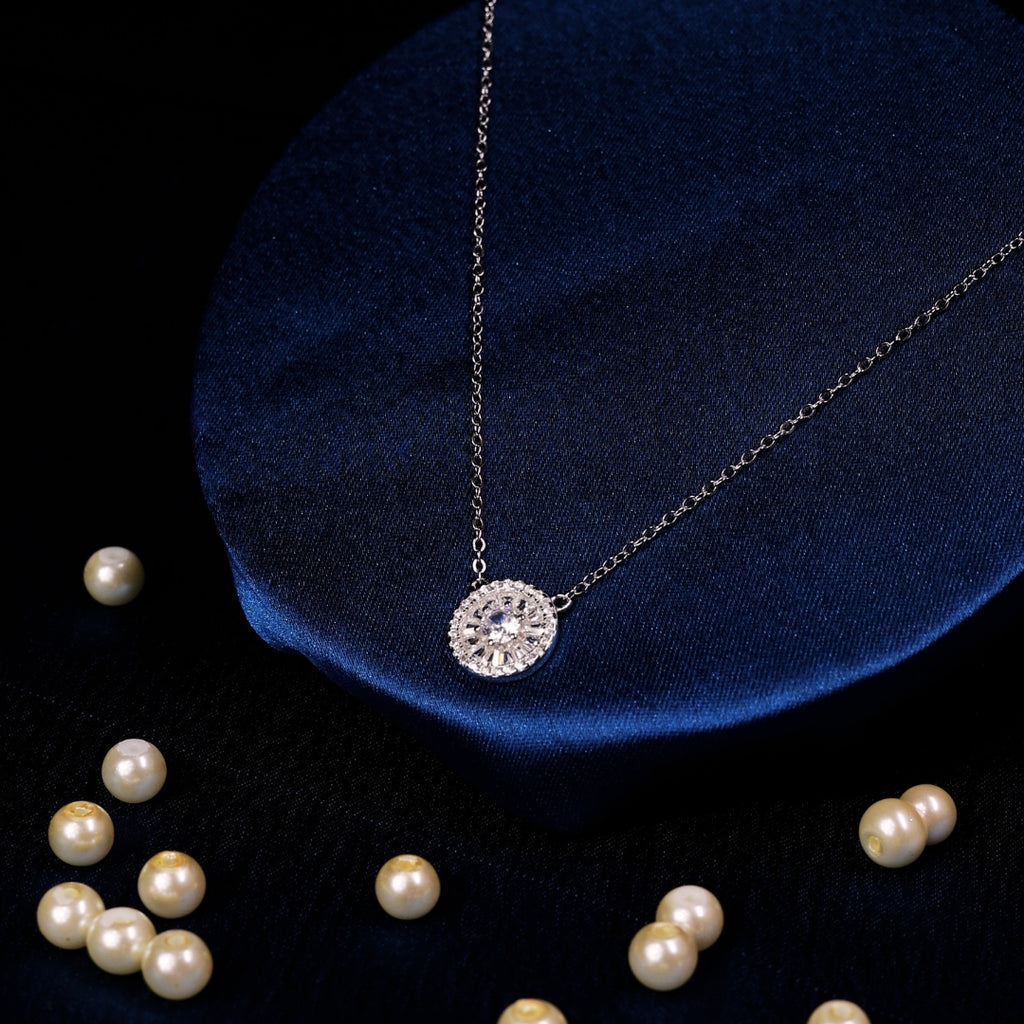 92.5  Sterling Silver Round Cubic Zircon Halo Pendant Chain