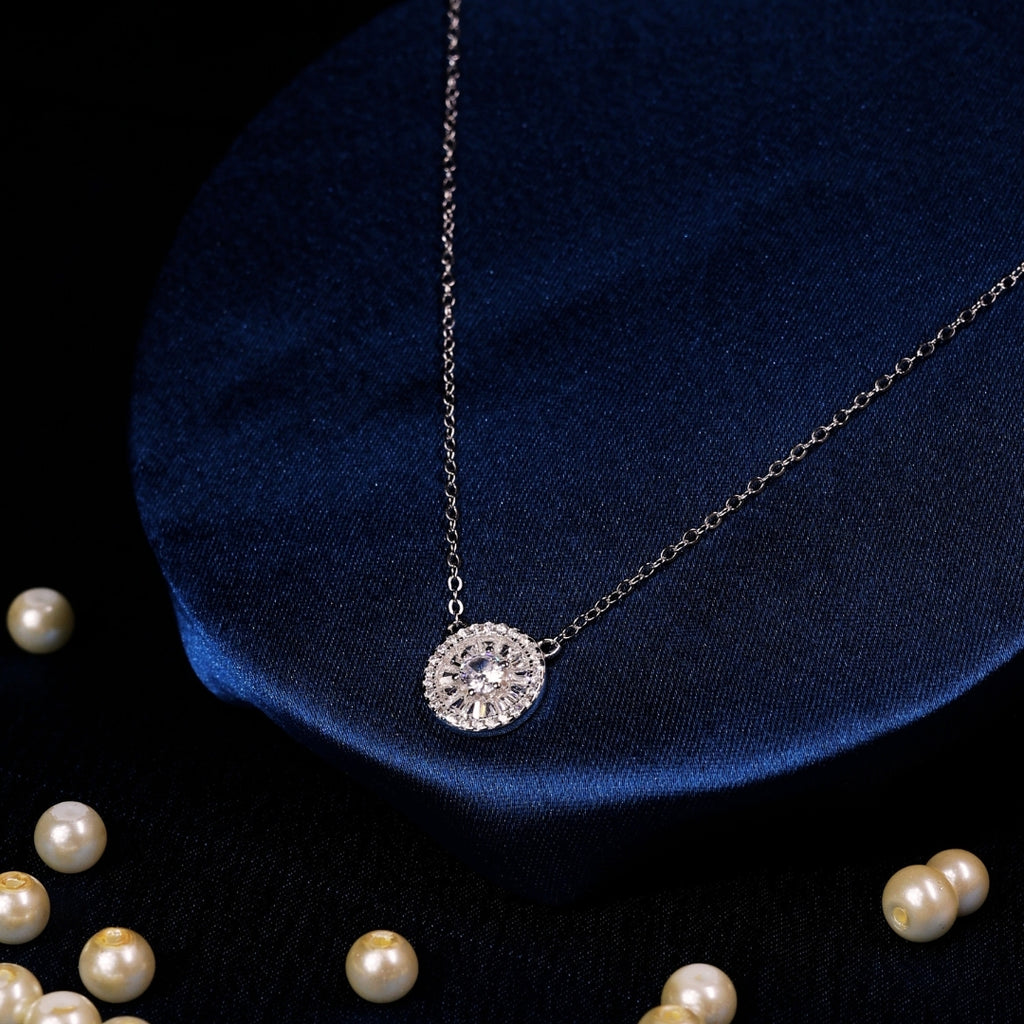 92.5  Sterling Silver Round Cubic Zircon Halo Pendant Chain