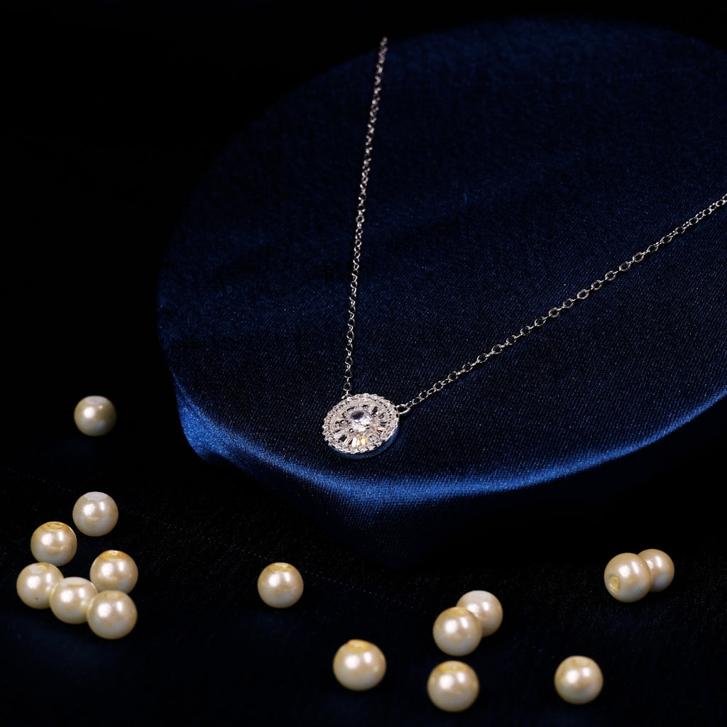 92.5  Sterling Silver Round Cubic Zircon Halo Pendant Chain