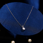 Petite Solitaire Bloom Pendant