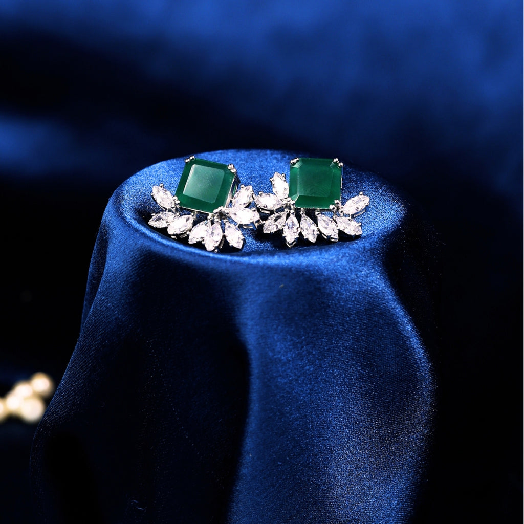 92.5 Sterling Silver Emerald Green Stone Floral Stud Earrings