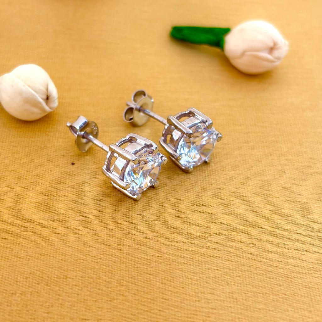 92.5 Sterling Silver Brilliant Cut Solitaire Stud Earrings