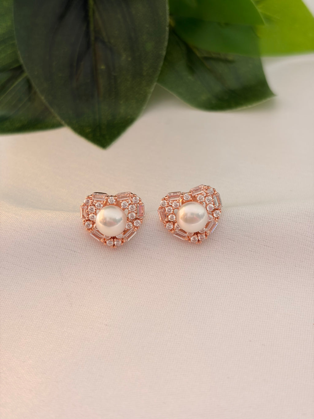 Rose Gold Pearl Heart Stud Earrings