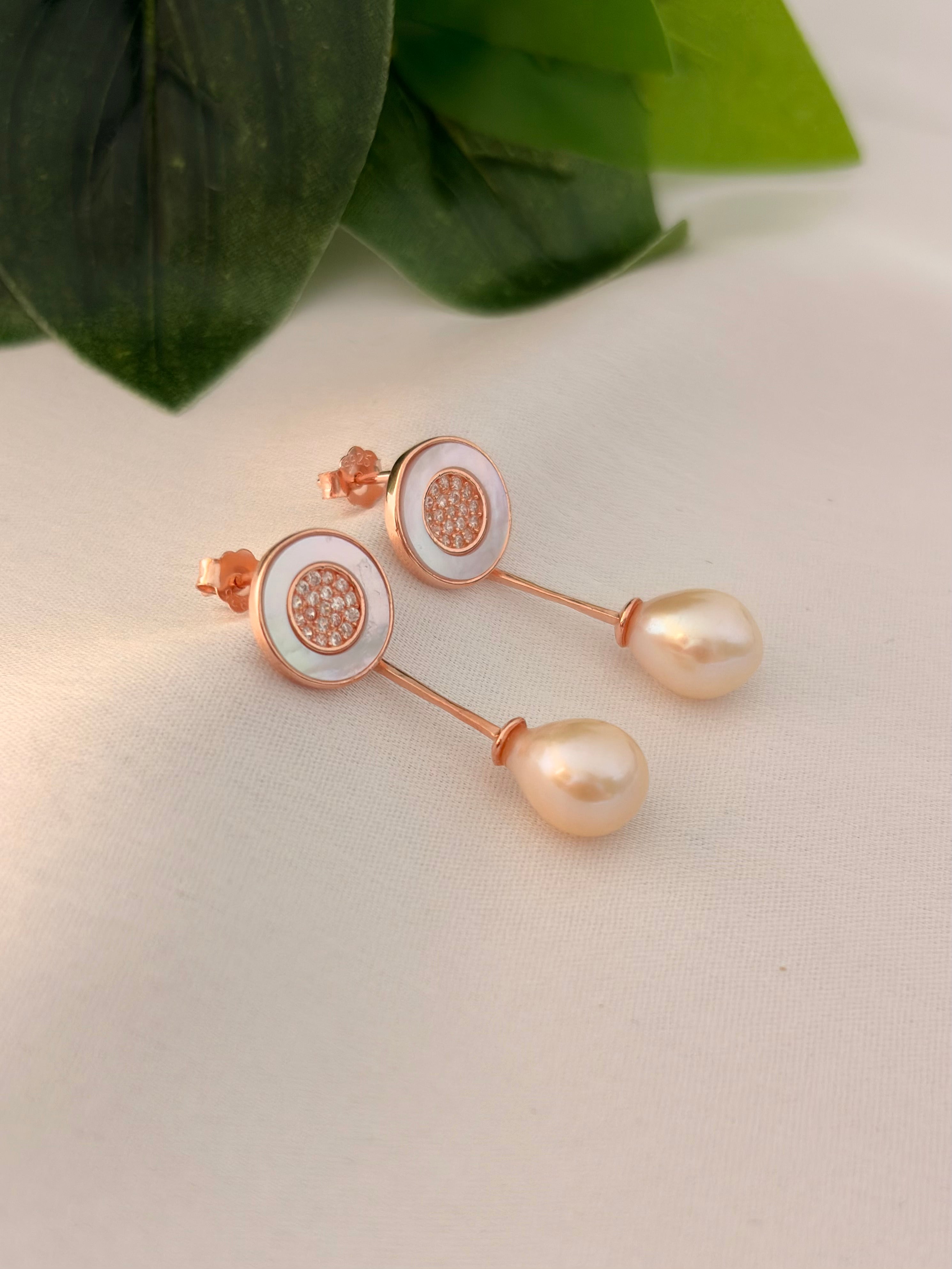 Rose Gold Minimal Circle Pearl Drop Earrings
