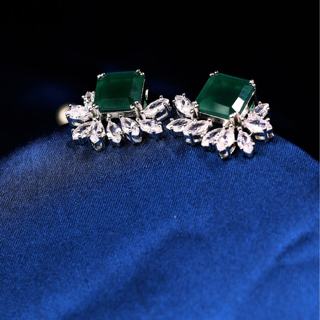92.5 Sterling Silver Emerald Green Stone Floral Stud Earrings