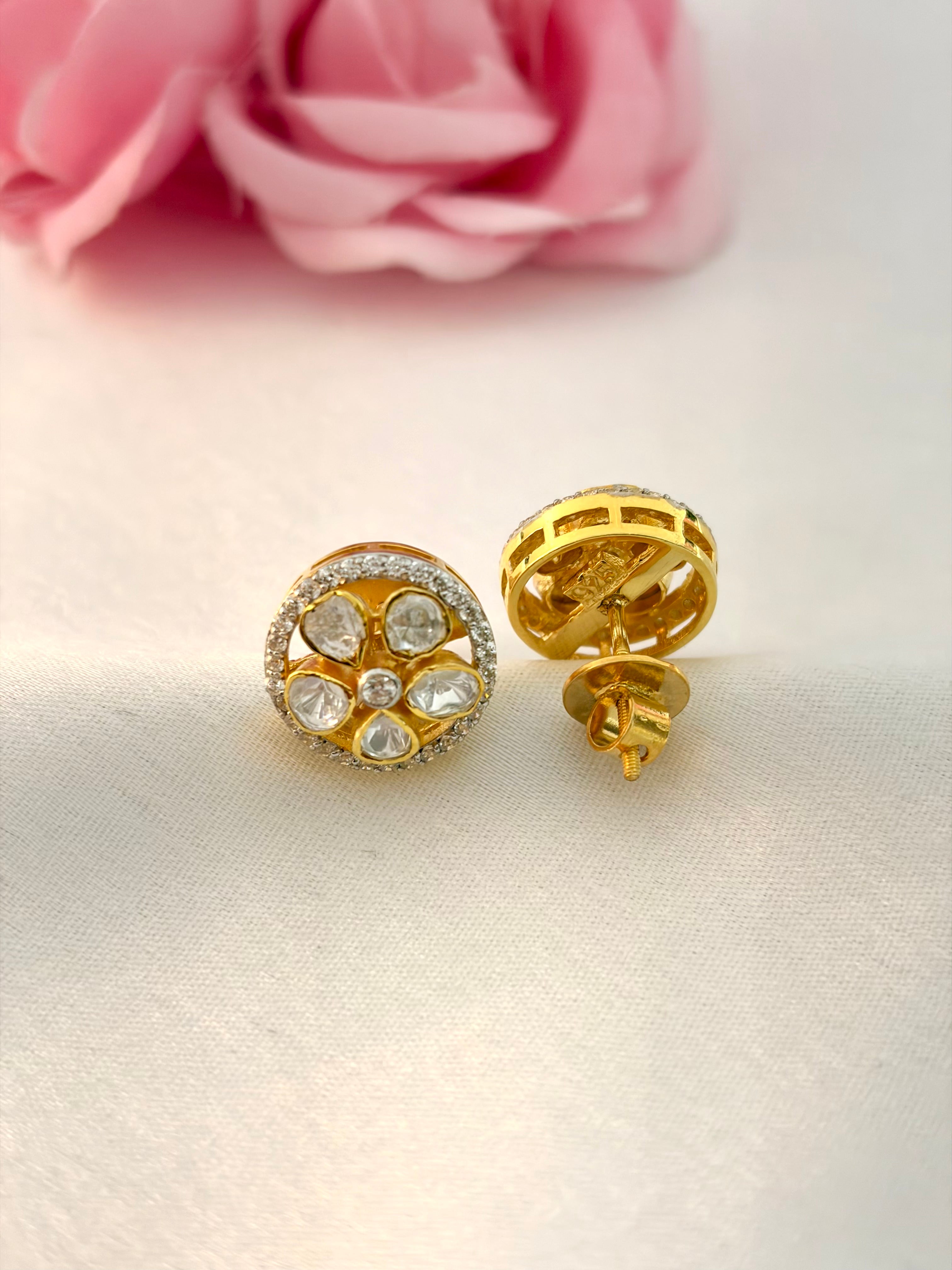 92.5 Silver Kundan Floral Stud Earrings