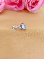 Modern Square Halo Diamond Ring with Twisted Band