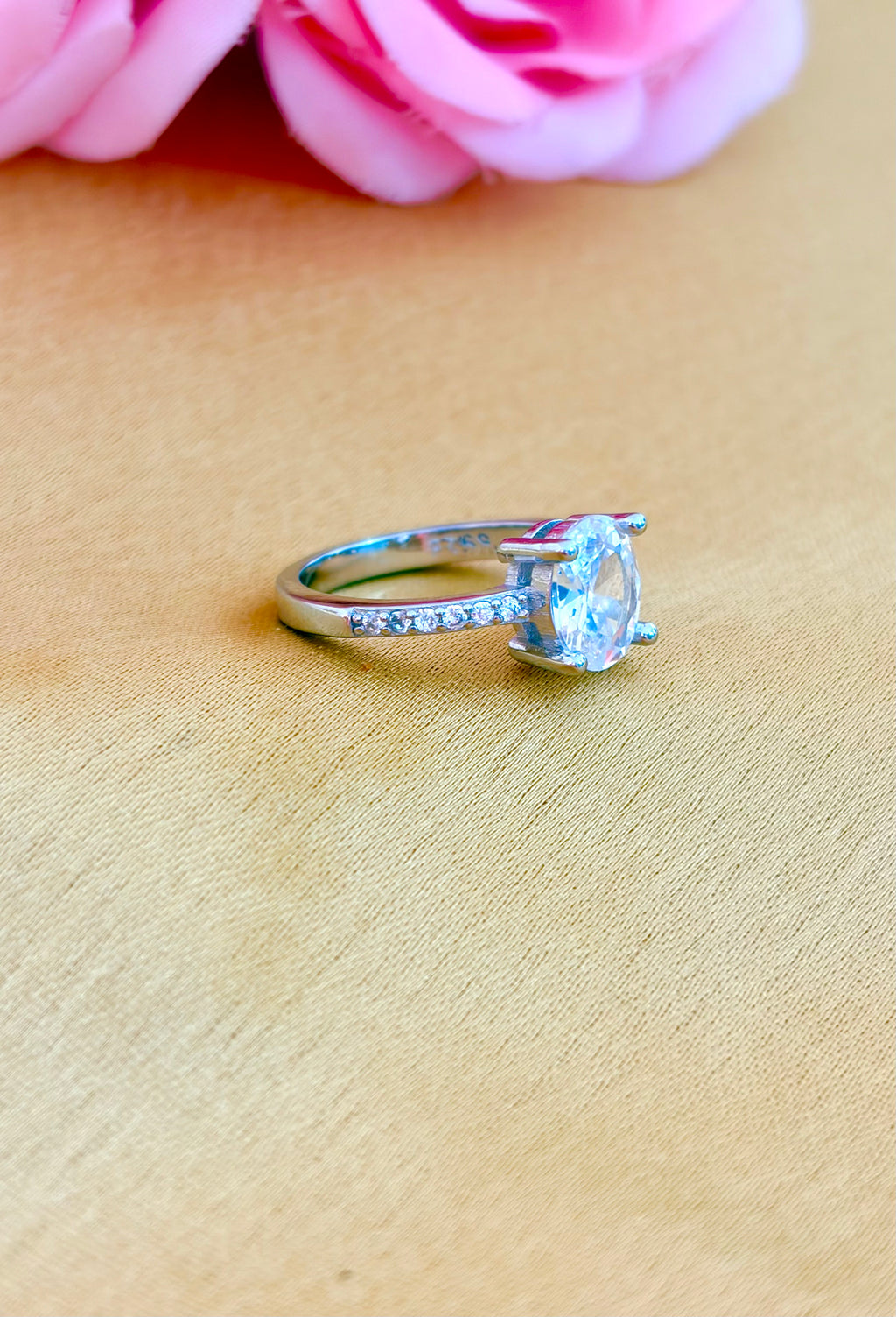 Classic Solitaire Oval Diamond Ring with Pavé Band