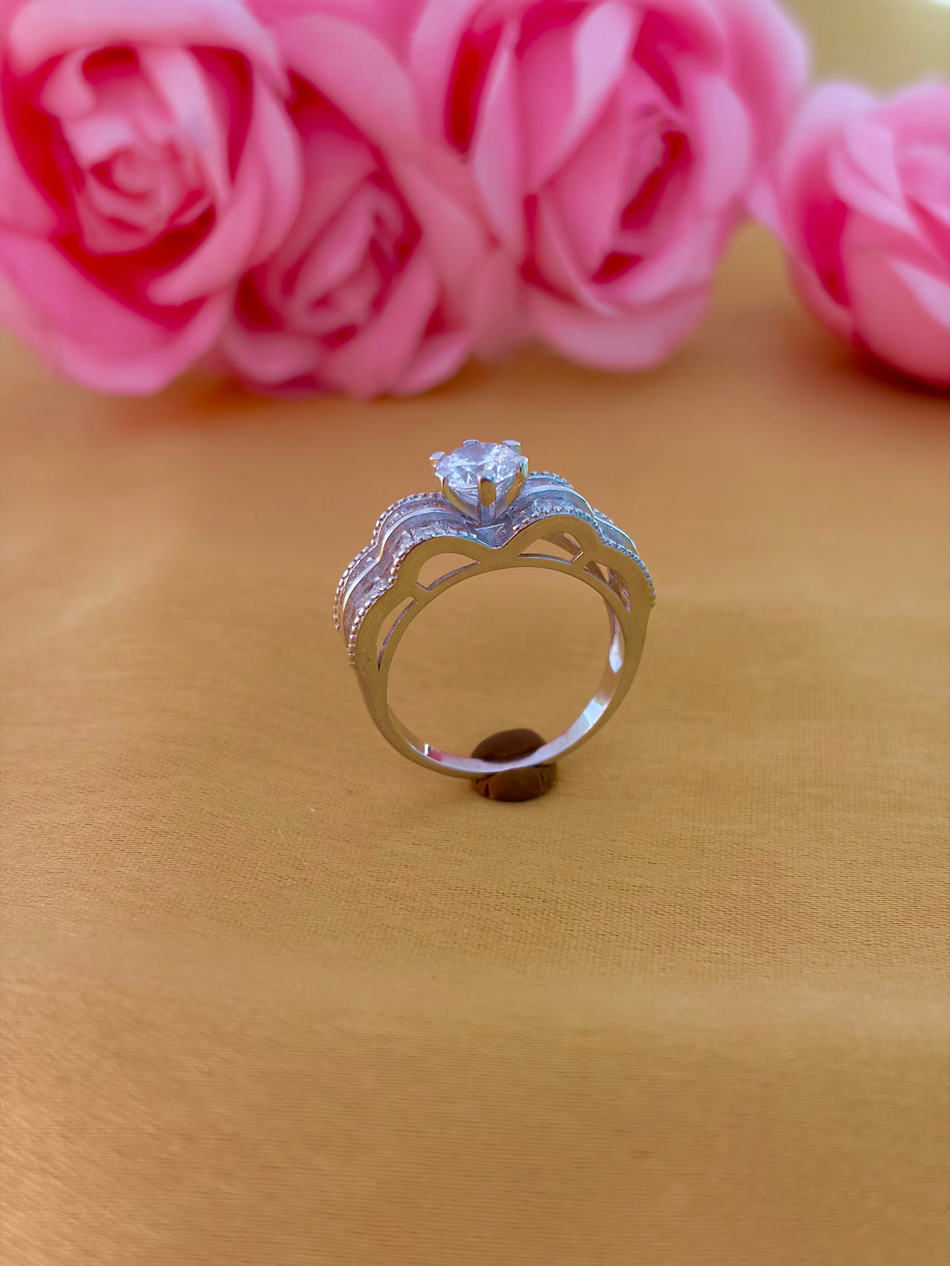 Grace Curve Solitaire Ring