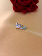 Elegant Dual-Motif Open Ring with Pearl and Crystal Accents