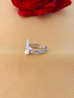 Graceful Leaf-Inspired Pearl and Crystal Open Ring