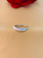 Elegant Pearl and Diamond Band Ring