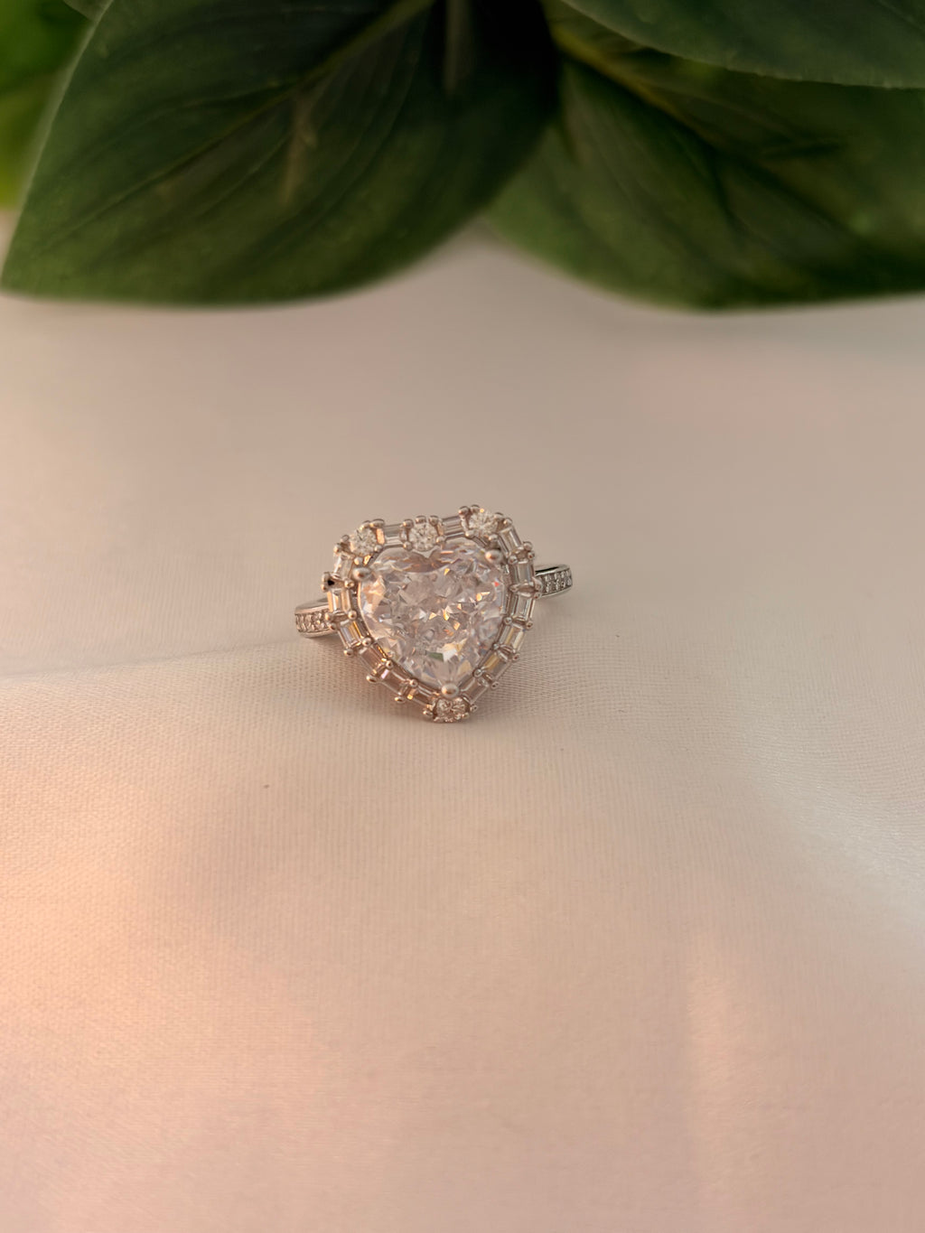 Romantic Heart Halo Diamond Ring