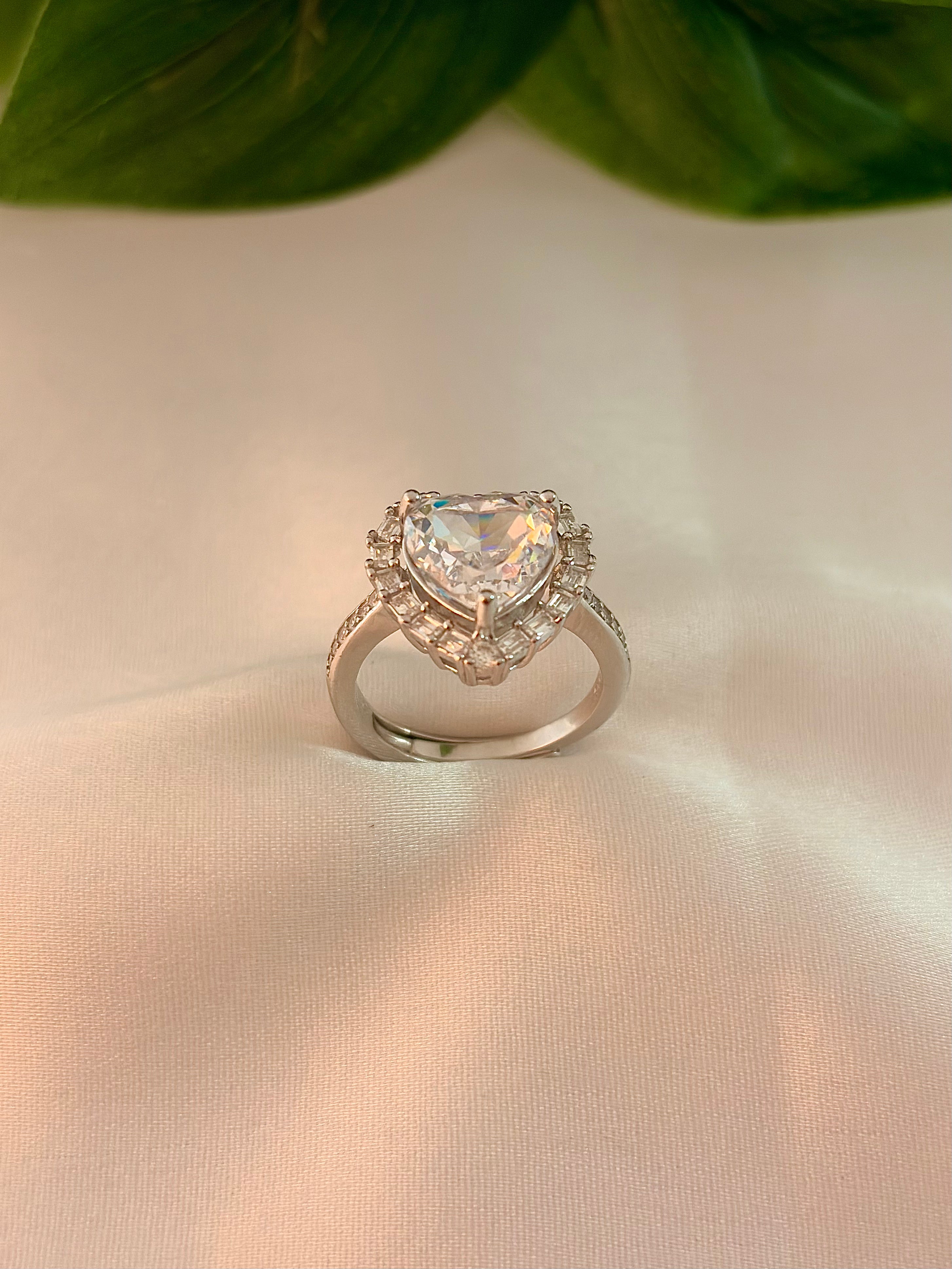 Romantic Heart Halo Diamond Ring