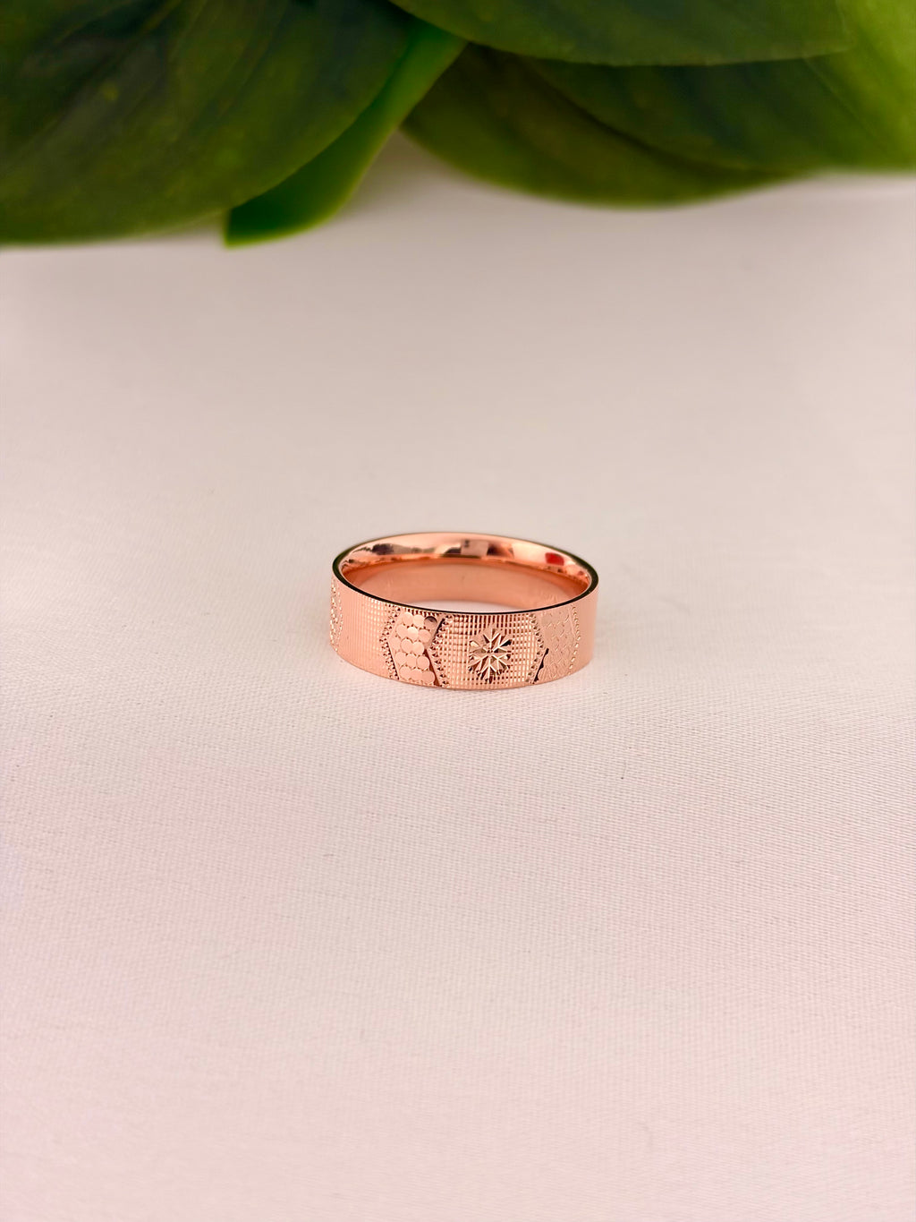 Elegant Rose Gold Textured Band Ring
