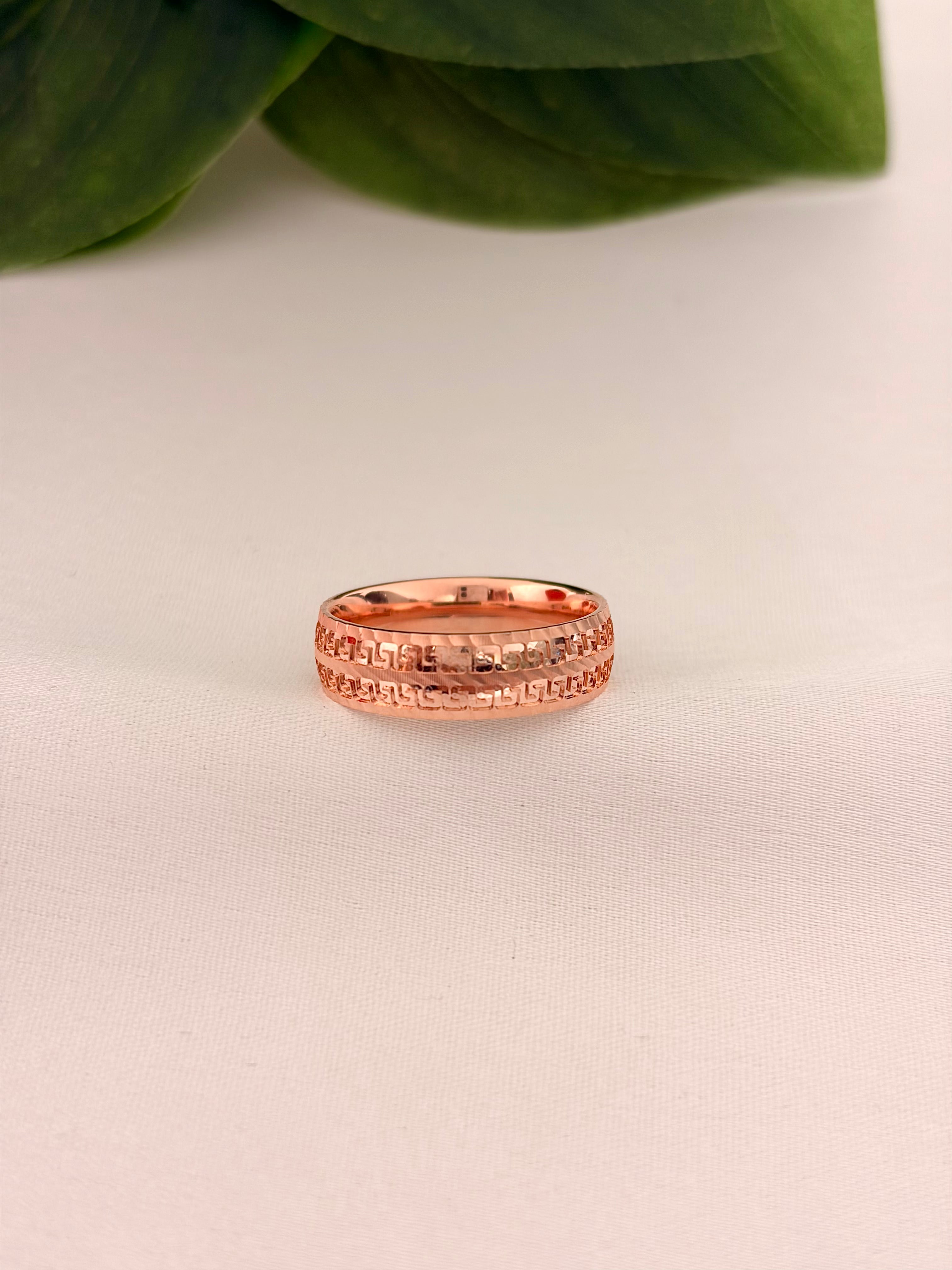 Rose Gold Dual Pattern Designer Band Ring
