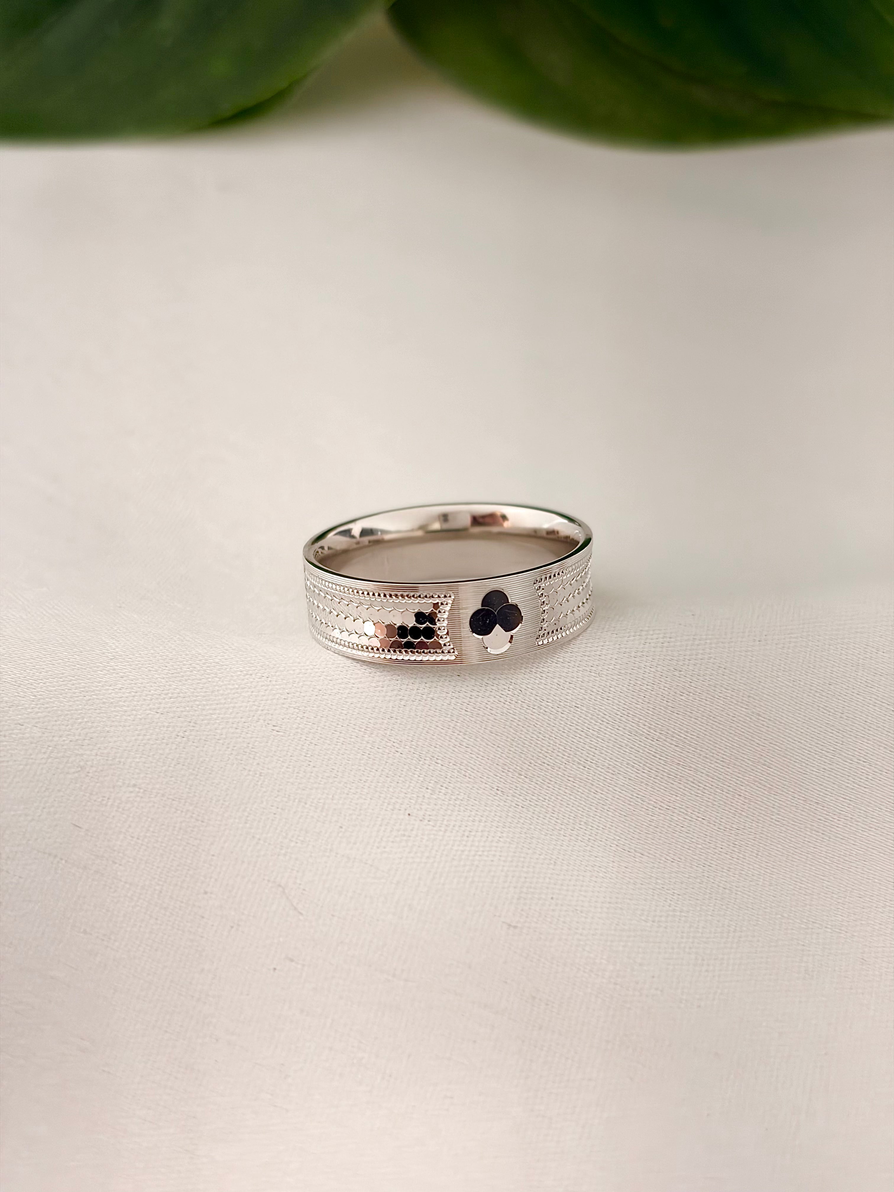 Silver Floral Textured Band Ring