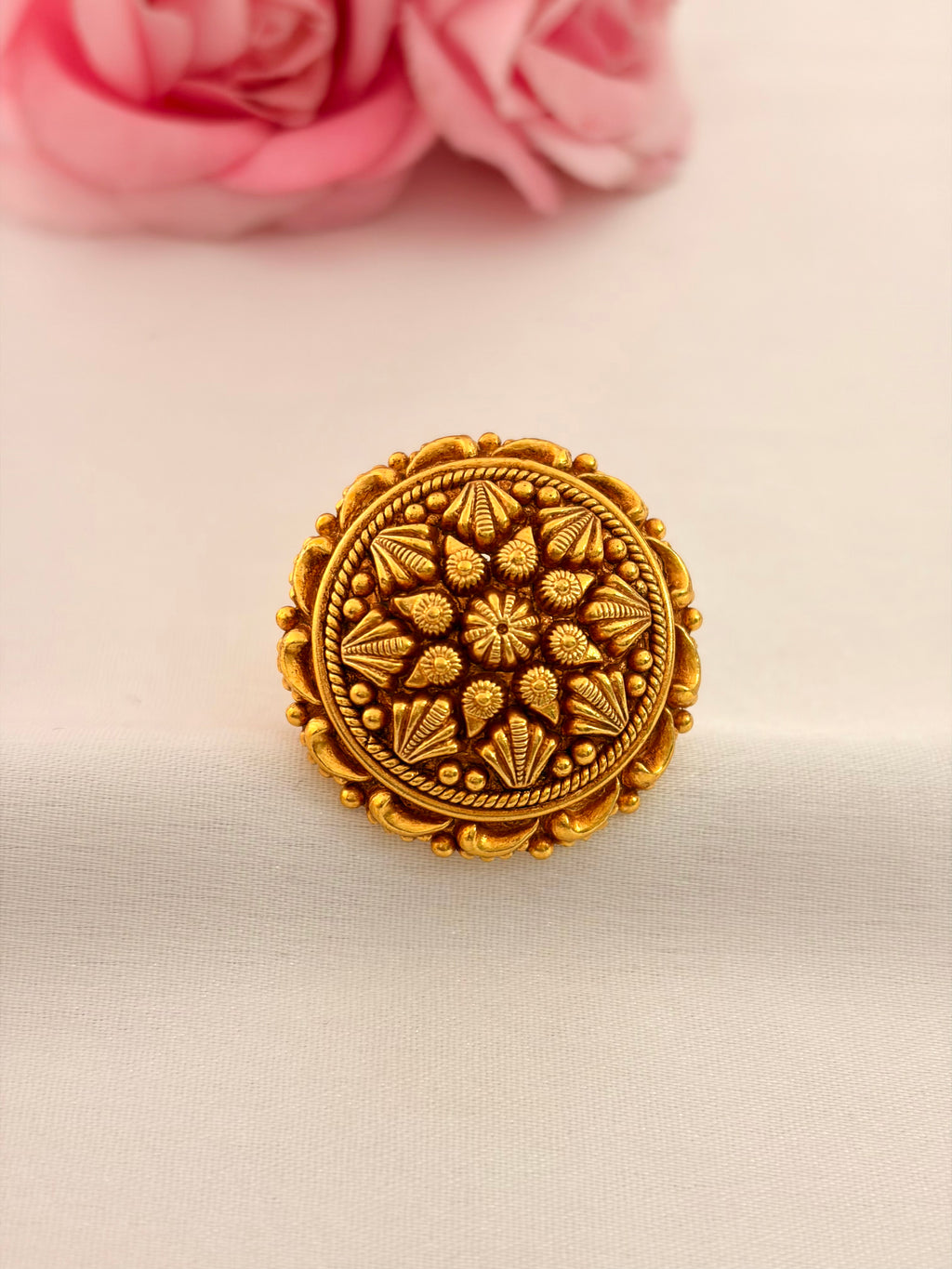 92.5 Sterling Silver Gold-Plated Antique Floral Statement Ring