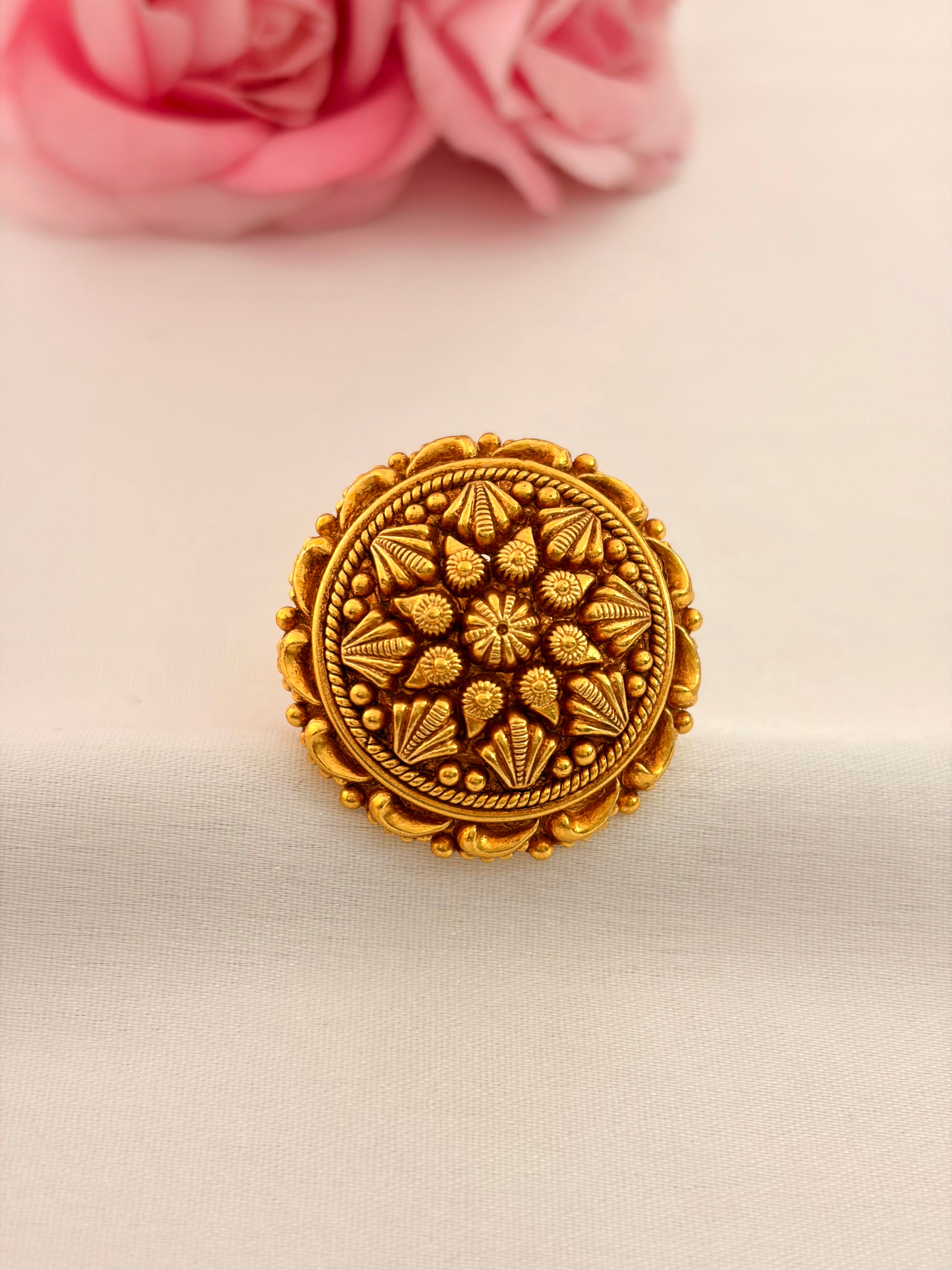 92.5 Sterling Silver Gold-Plated Antique Floral Statement Ring