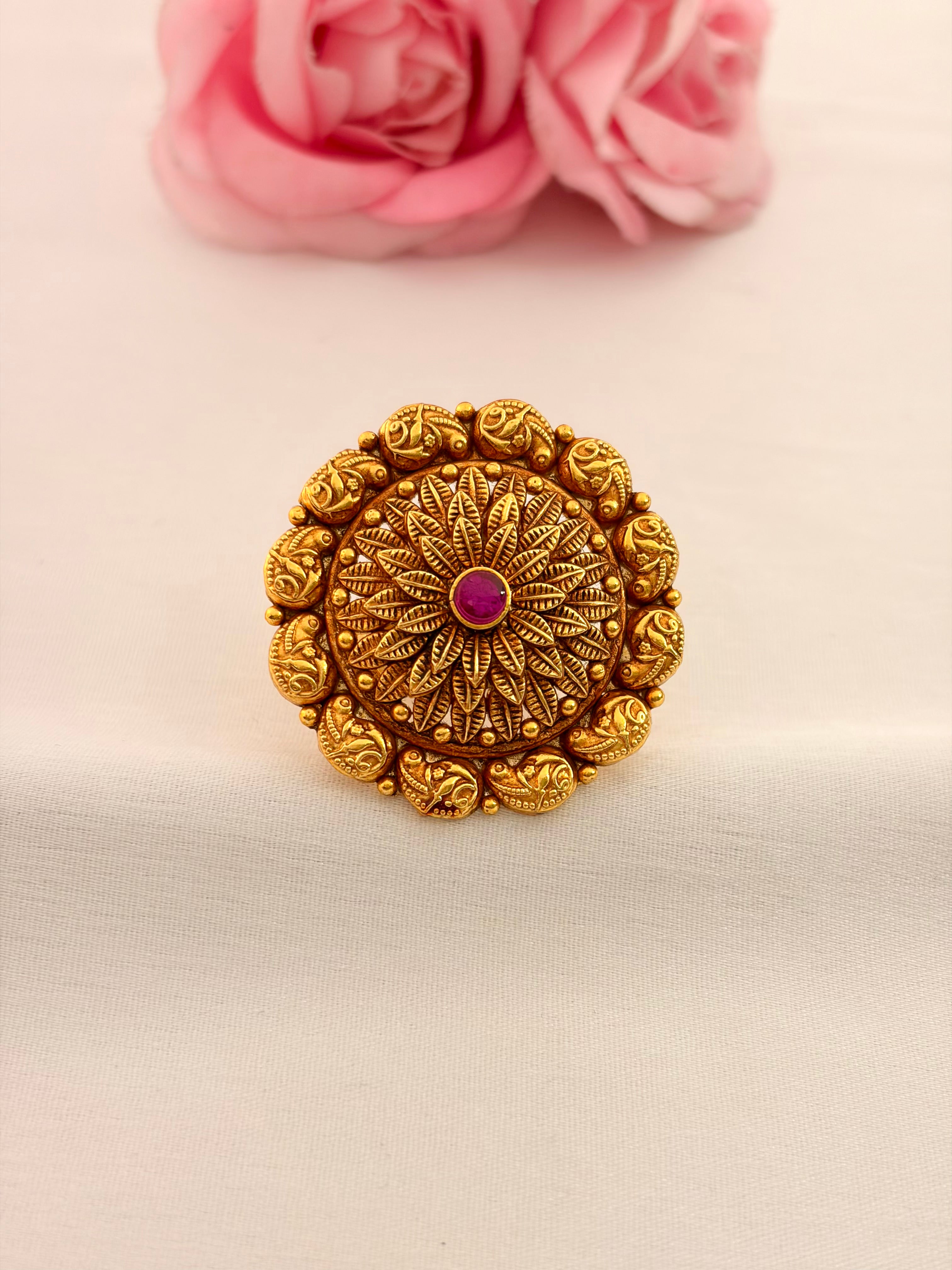 92.5 Sterling Silver Gold-Plated Antique Floral Ring with Ruby Stone