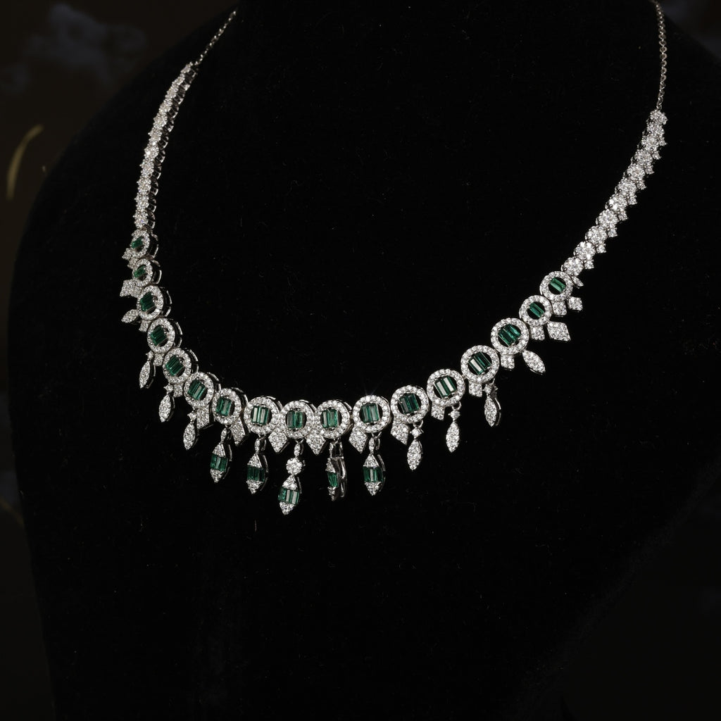 92.5 Sterling Silver Emerald Green Stone Necklace Set