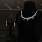 92.5 Sterling Silver Emerald Green Stone Necklace Set