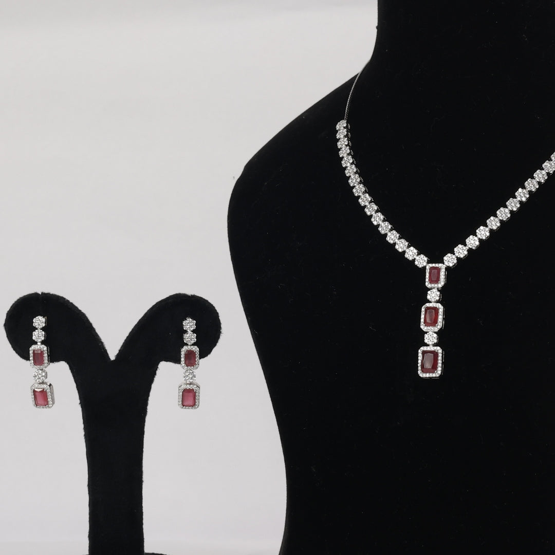 92.5 Sterling Silver Ruby Red Stone Necklace Set