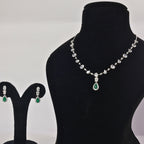 92.5 Sterling Silver Green Stone Necklace Set