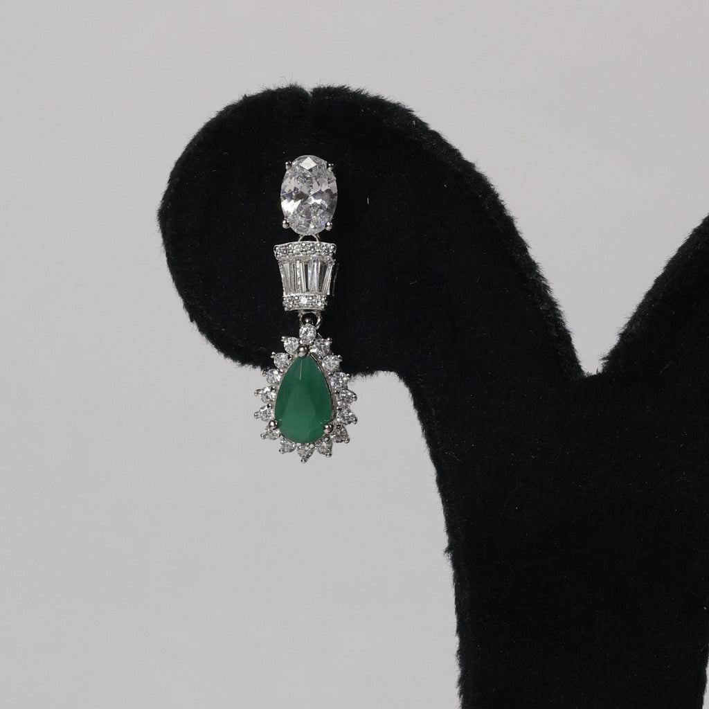 92.5 Sterling Silver Green Stone Necklace Set