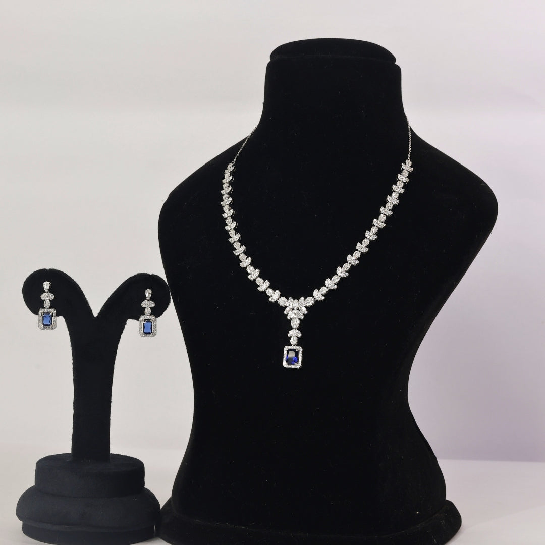 92.5 Sterling Silver Blue Stone Necklace Set