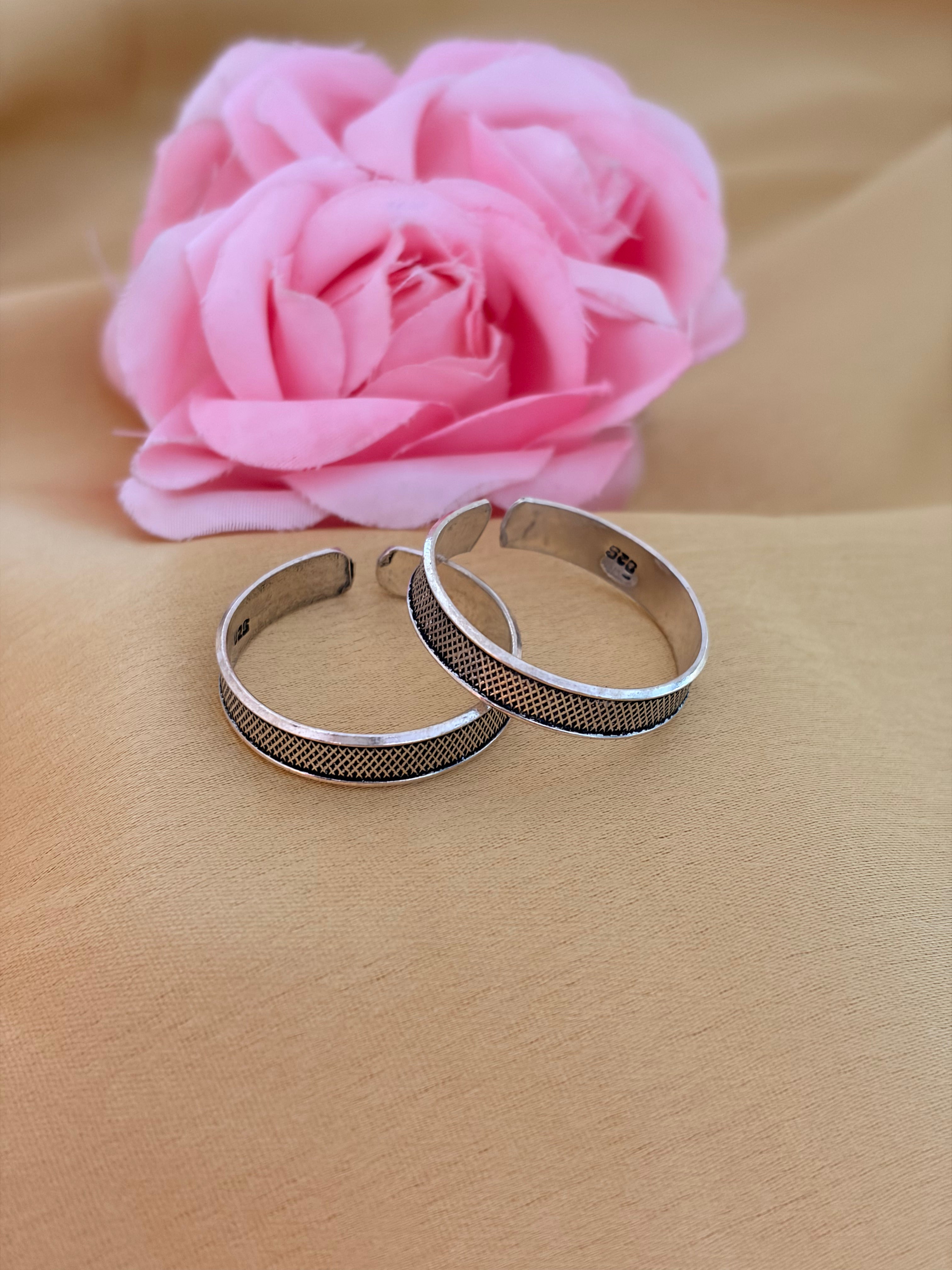 Classic Textured Silver Couple Rings